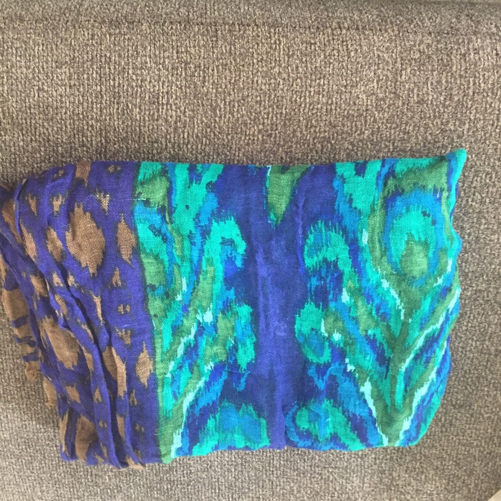 patterned scarf